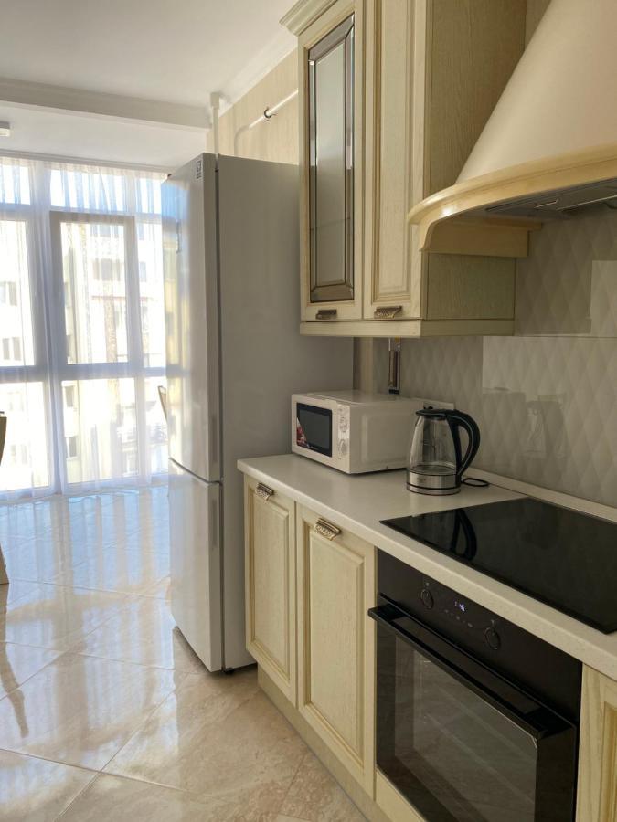 Apartment Britain Lviv Exterior photo